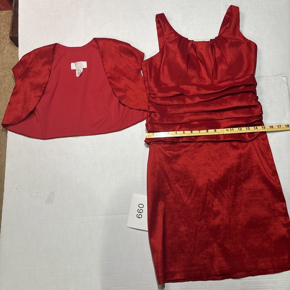 Fiesta Red Satin Cocktail Party Dress Women's Size Xl Ruched Cape Sleeve Midi - Picture 3 of 9
